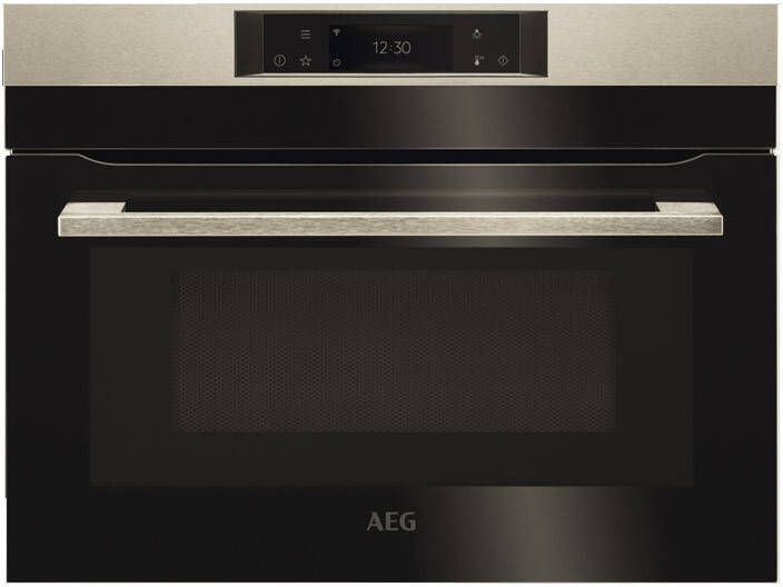 AEG KMK768080M met GRATIS "A9OOAF00" airfry tray